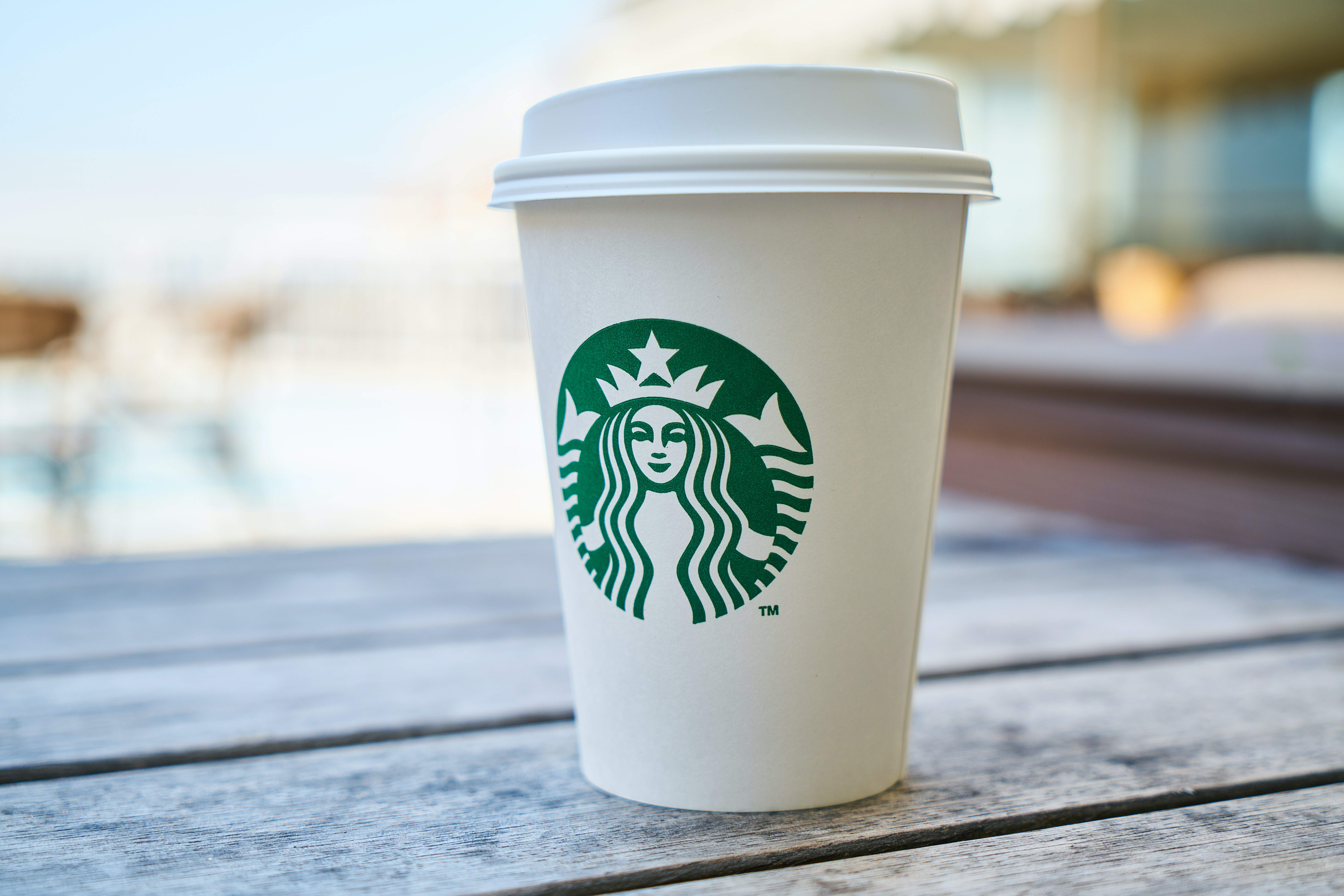 Starbucks Odyssey - Foto de Engin Akyur/PEXELS
